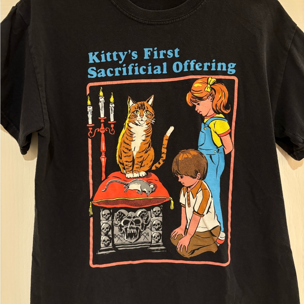 Graphic tee - Picture 2 of 3